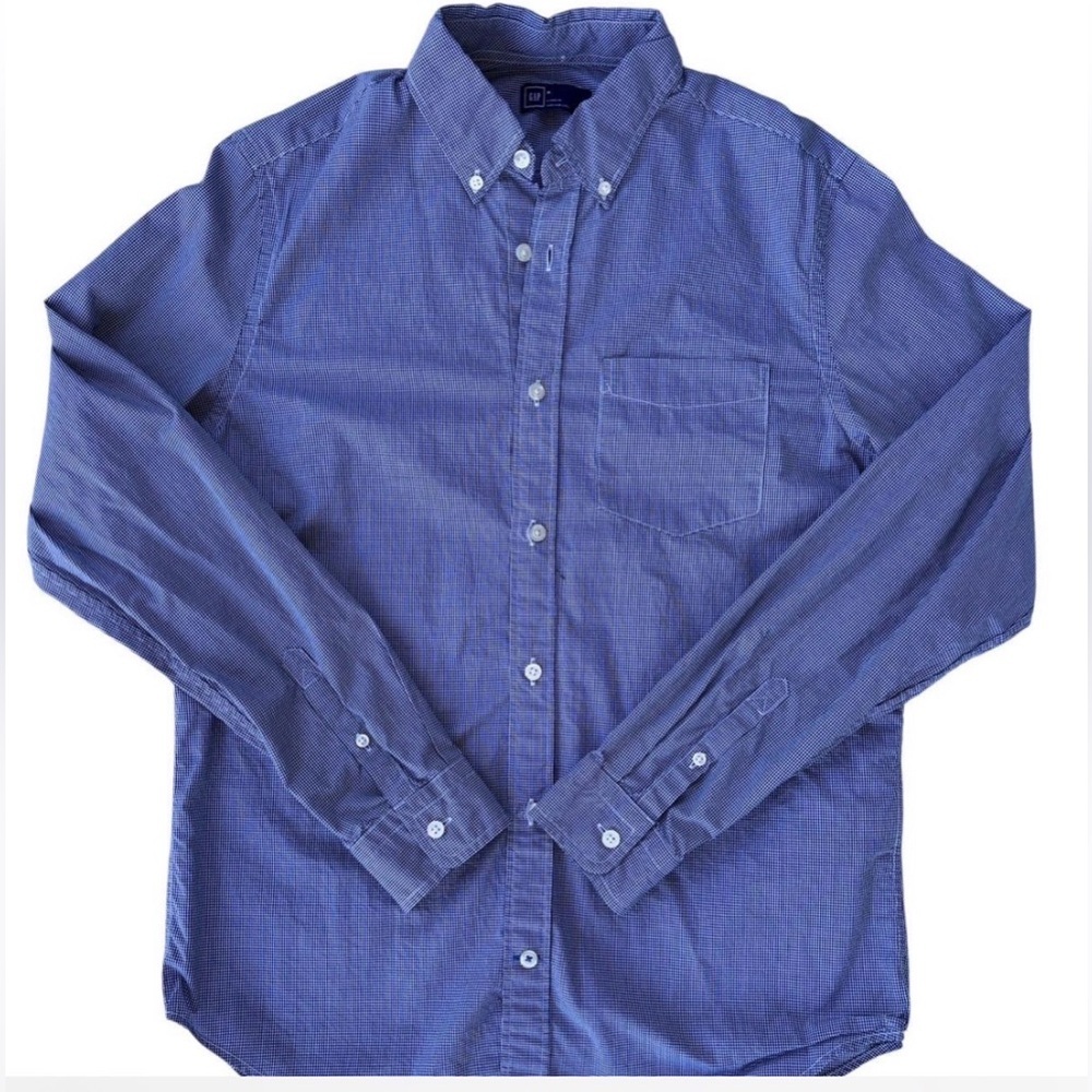 GAP Men's Casual Blue and White checkered Button Down Shirt Size Medium